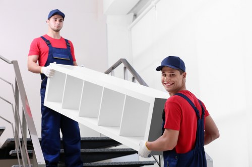 House movers planning a residential move in Bromley