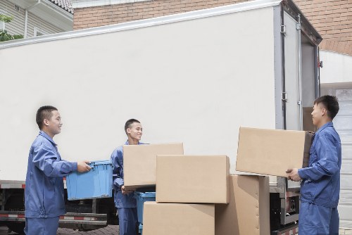 Van loading service for a Bromley home move