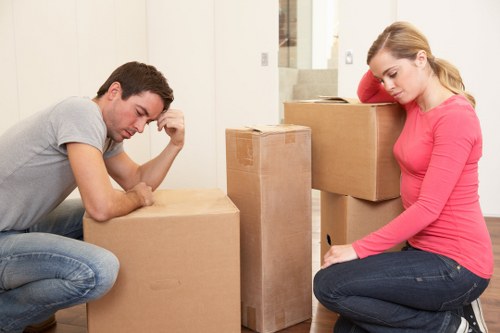 Bromley moving van service for residential and business customers